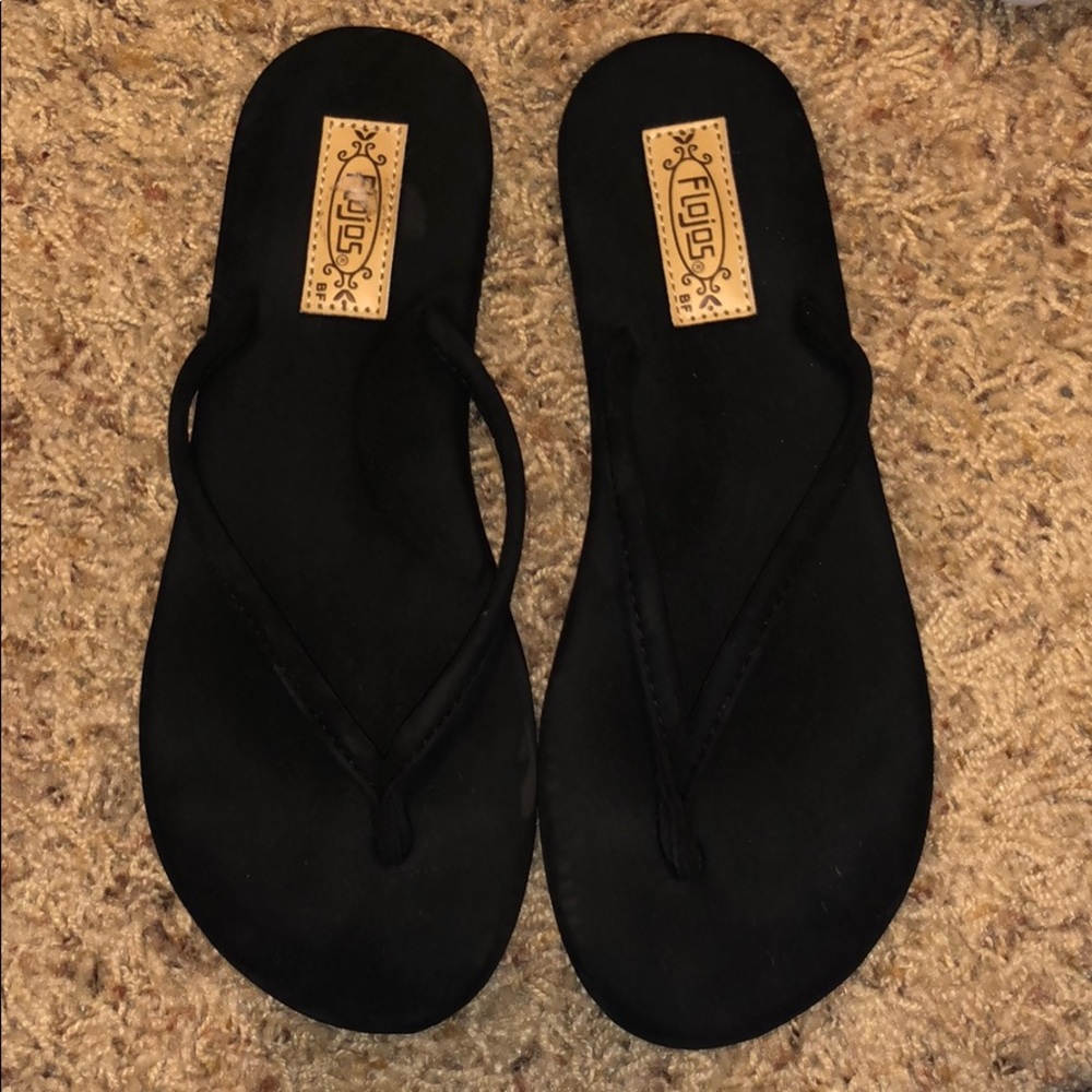 Black flojos sandals